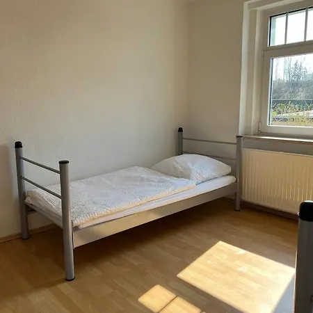 Einzigartige Monteurswohnungen In Doebeln, Mastener Strasse * Döbeln