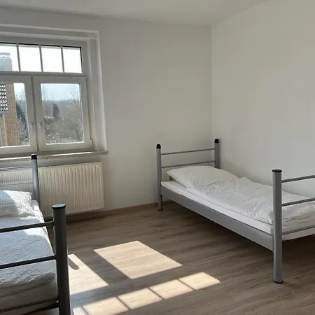 Daire Einzigartige Monteurswohnungen In Doebeln, Mastener Strasse *